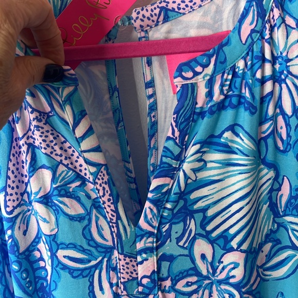 Lilly Pulitzer Ravi Short Sleeved Romper in Amalfi Blue Sound The Sirens, Small. - Picture 7 of 13